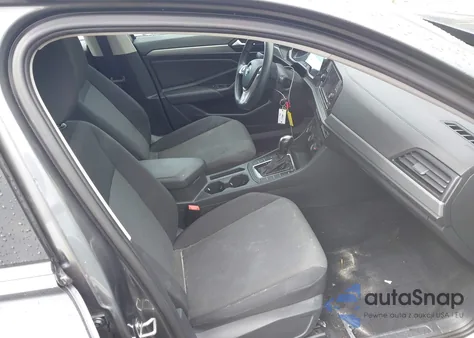 2019 Volkswagen Jetta 1.4T R-Line/1.4T S/1.4T Se z USA, uszkodzony, nr VIN 3VWC57BU8KM207353